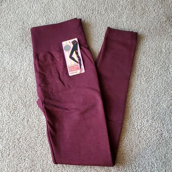 SHOSho Burgundy Fleece Lined Leggings - Picture 1 of 4